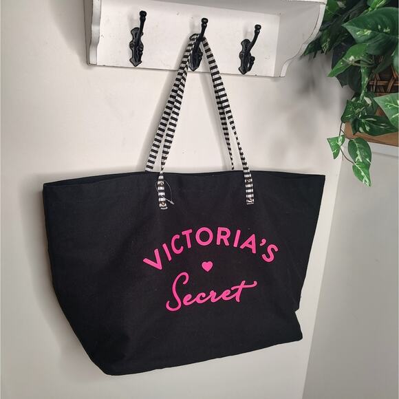 Victoria’s Secret Signature Getaway Beach Tote Bag Travel Handbag - Picture 1 of 3